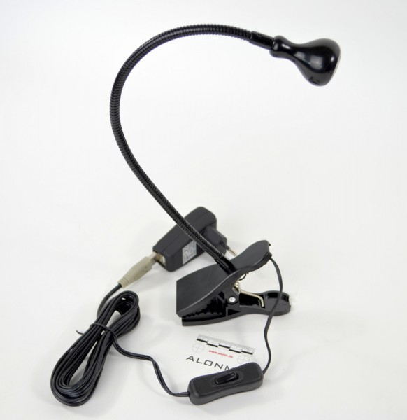 Getarnter Infrarot-Strahler in Tischlampe als versteckter Nachtsichtscheinwerfer mit 850 nm / 940nm